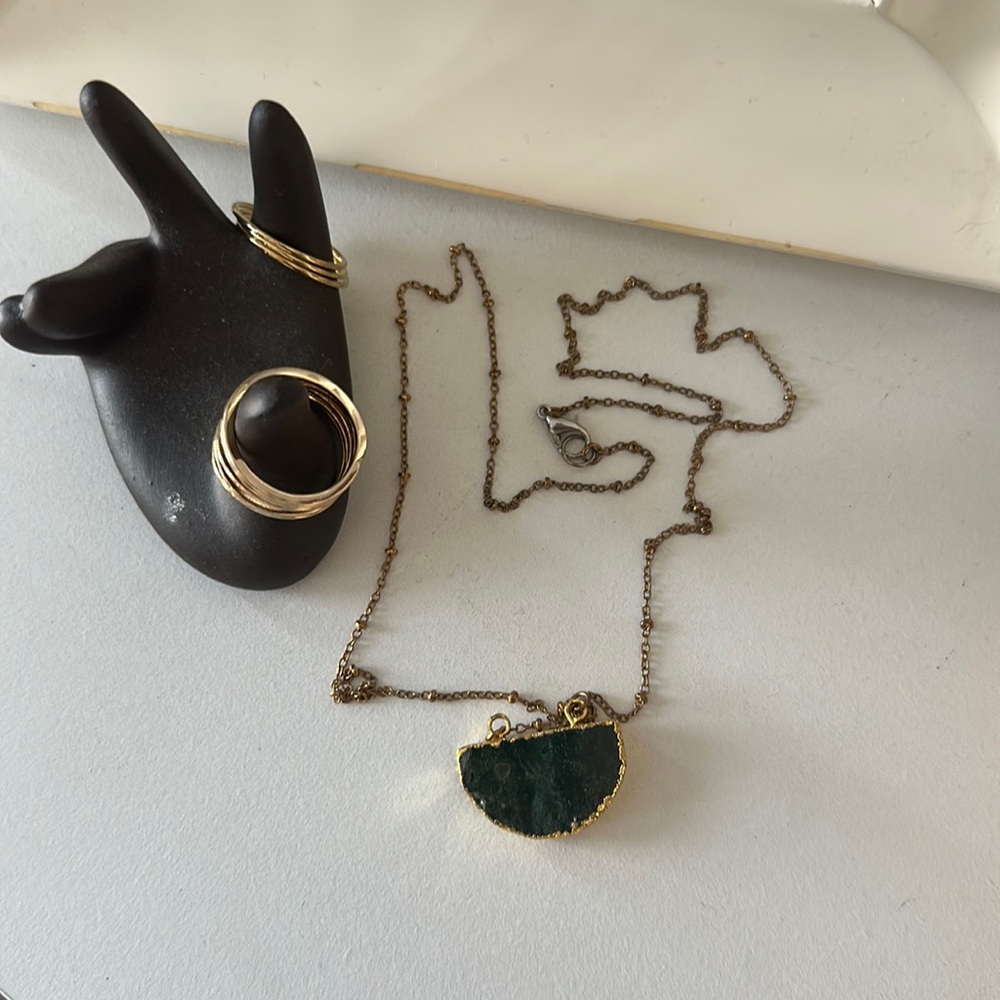 Emerald green and gold marble pendant necklace